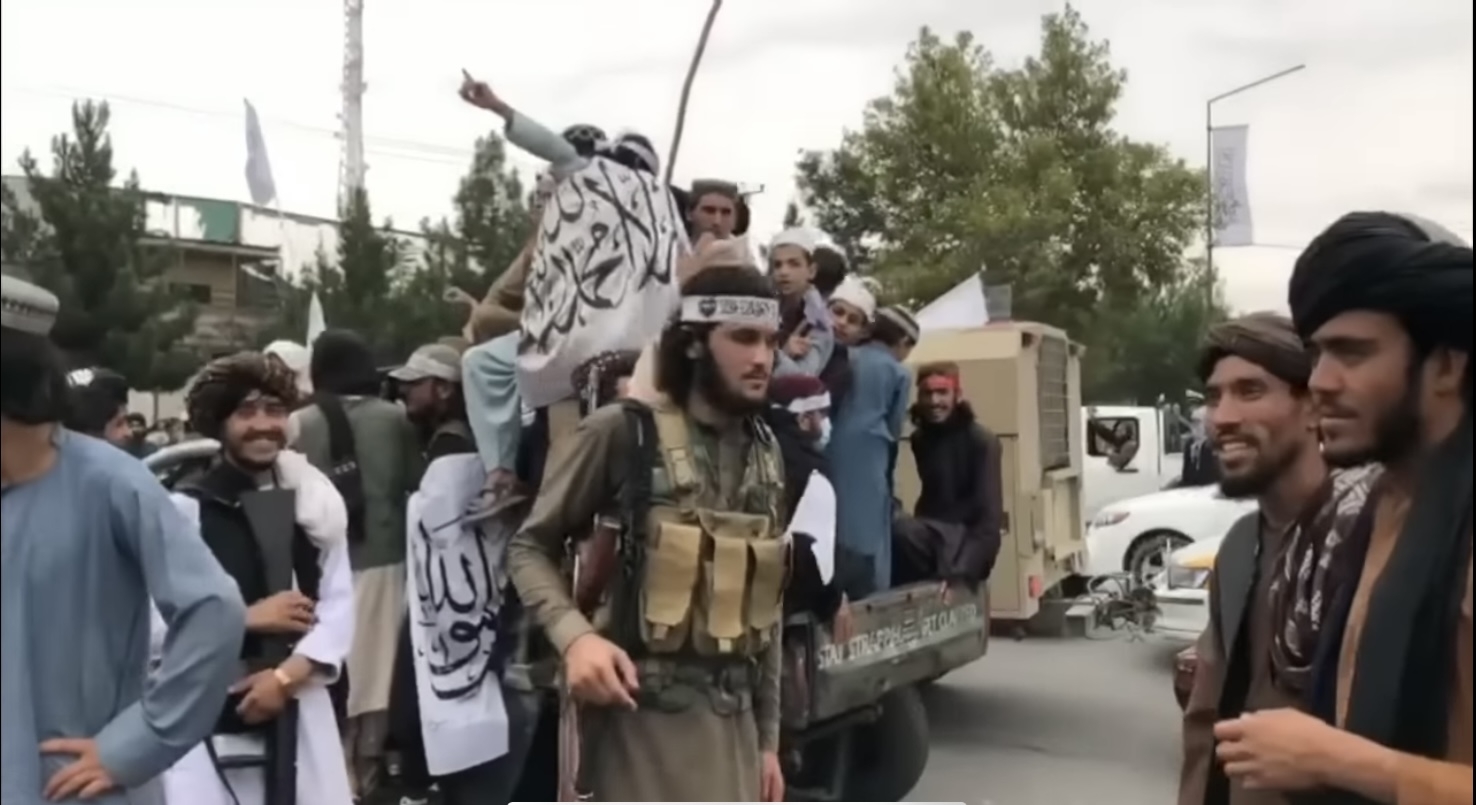 افغانستان در تحت سلطه طالبان در ظلمت و در تاریکی غرق گردیده است افغانستان در تحت سلطه طالبان در ظلمت و در تاریکی غرق گردیده است