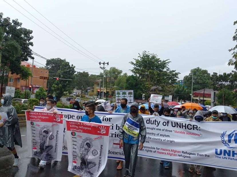 پناه‌جویان در اعتراض به بی‌سرنوشتی شان در چندین شهر اندونزیا اعتراض کردند ـ مجله‌ی اورال