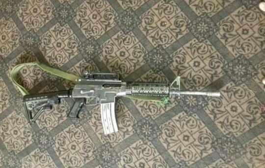 بازداشت چند فرد به اتهام حمل و نگهداری اسلحه در غزنی ـ مجلهی اورال بازداشت چند فرد به اتهام حمل و نگهداری اسلحه در غزنی ـ مجلهی اورال