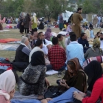صدها پناه‌جوی افغانستانی در پاکستان، برای مقابله با ظلم طالبان اخراج شدند؛