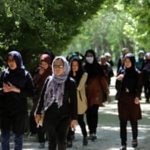 منع زنان از تحصیلات دانش‌گاهی در افغانستان توسط طالبان؛